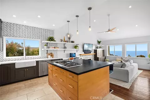 2888 Bernard Ct, Laguna Beach, CA 92651