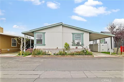 127 Sumac Ln, Fountain Valley, CA 92708