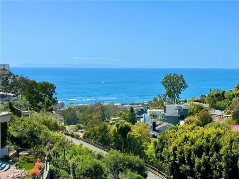 901 Summit Dr, Laguna Beach, CA 92651
