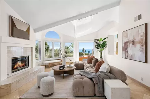 33682 Holtz Hill Dr, Dana Point, CA 92629