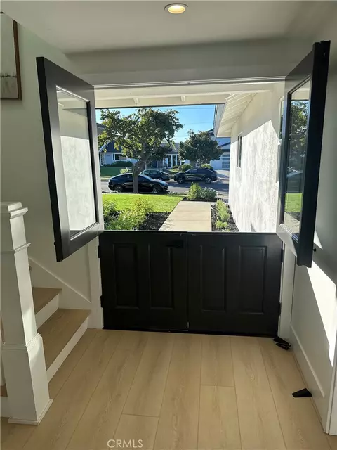 2316 La Linda Pl, Newport Beach, CA 92660