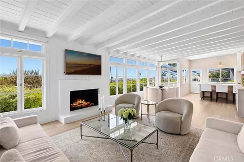 326 Ledroit St, Laguna Beach, CA 92651