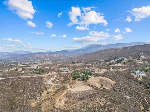 37807 Valgio, Calimesa, CA 92320 photo 7