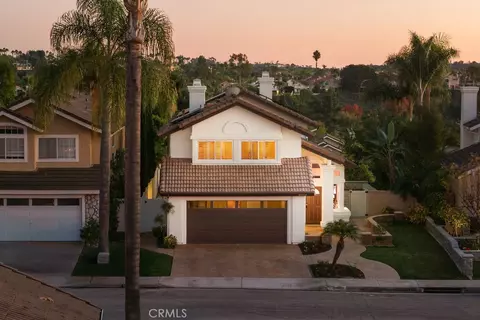 24912 Eaton Ln, Laguna Niguel, CA 92677