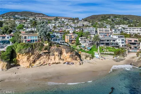 738 Cliff Dr, Laguna Beach, CA 92651 | MLS# LG25281795 | 47 Photos