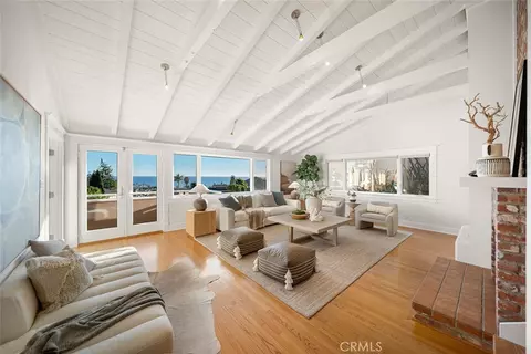 522 High Dr, Laguna Beach, CA 92651