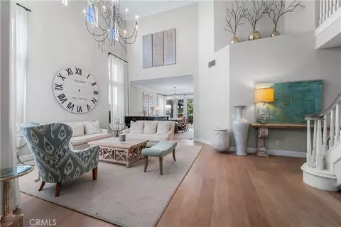 1441 High Blf, Newport Beach, CA 92660