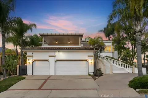 30071 White Wake Dr, Canyon Lake, CA 92587