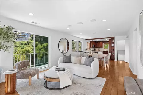 991 Meadowlark Dr, Laguna Beach, CA 92651