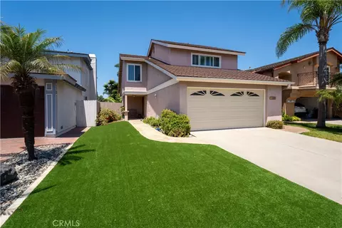 1106 Ridgecrest, Costa Mesa, CA 92627