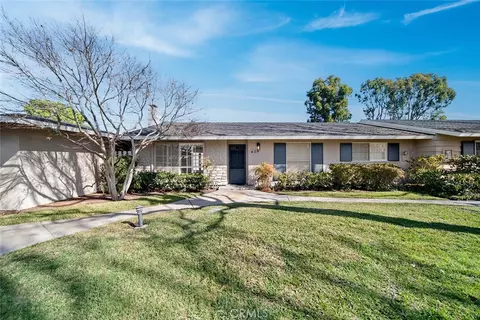 439 Gloucester Dr, Costa Mesa, CA 92627
