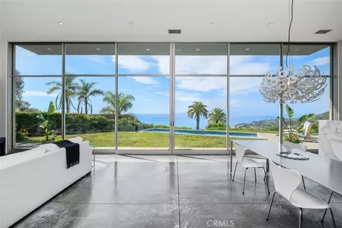 1704 Thurston Dr, Laguna Beach, CA 92651