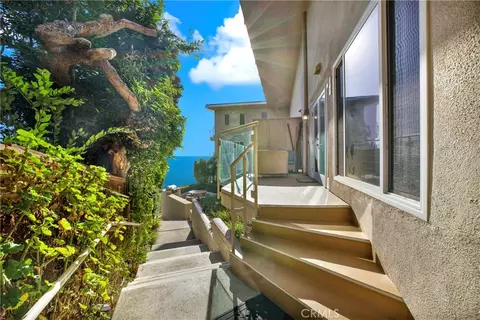 31561 Table Rock Dr #213, Laguna Beach, CA 92651