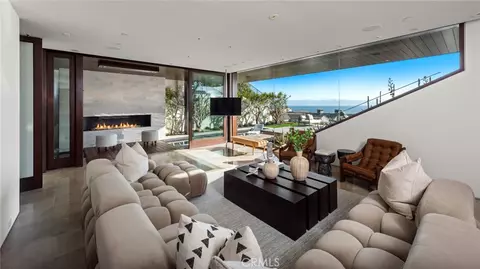 Living - 43 Beach Vw, Dana Point, CA 92629 photo 3 of 3