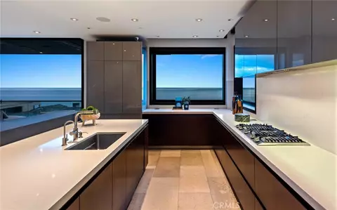 Kitchen - 43 Beach Vw, Dana Point, CA 92629 photo 3 of 3