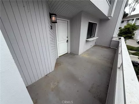 202 Intrepid Ct, Newport Beach, CA 92663