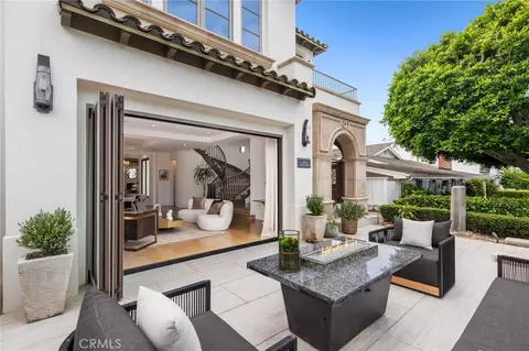 222 Orchid Ave, Corona Del Mar, CA 92625