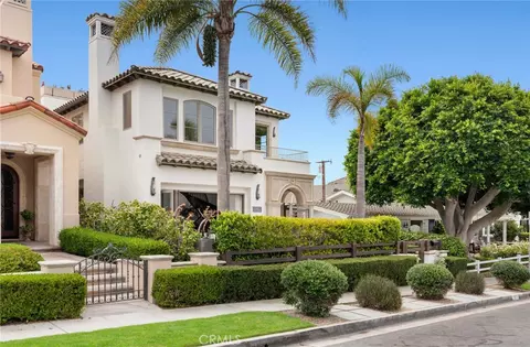 222 Orchid Ave, Corona Del Mar, CA 92625
