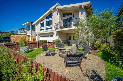 956 Tia Juana, Laguna Beach, CA 92651