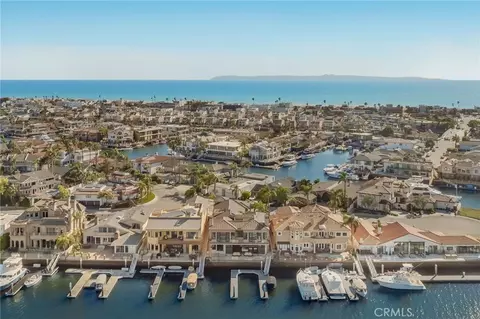 16462 Malden Cir, Huntington Beach, CA 92649