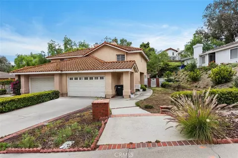 19131 Sycamore Glen Dr, Trabuco Canyon, CA 92679