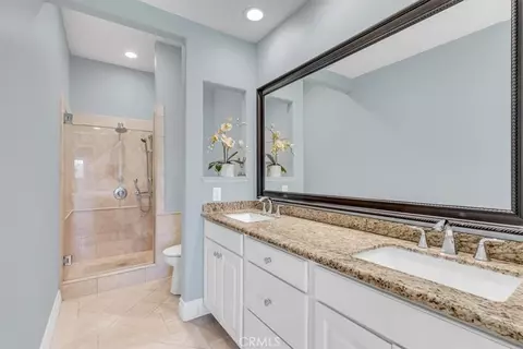 Bath - 33 Wimbledon Ct, Dana Point, CA 92629 photo 1 of 3