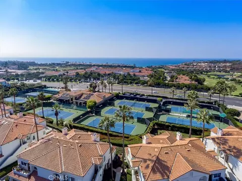 View/Area - 33 Wimbledon Ct, Dana Point, CA 92629 photo 10 of 13