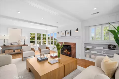 455 Legion St, Laguna Beach, CA 92651