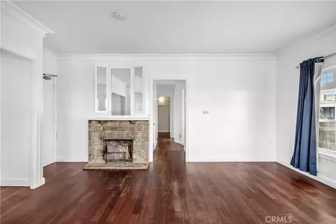 Living - 1030 E Ocean Blvd #502, Long Beach, CA 90802 photo 2 of 5