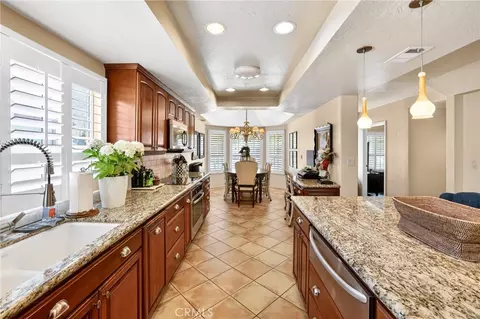 633 N Orange St, Orange, CA 92867