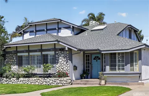 Exterior - 633 N Orange St, Orange, CA 92867 photo 2 of 3
