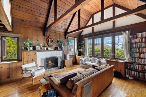 1560 Galen Dr, Laguna Beach, CA 92651