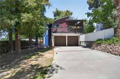 5625 Terrace Dr, La Crescenta, CA 91214