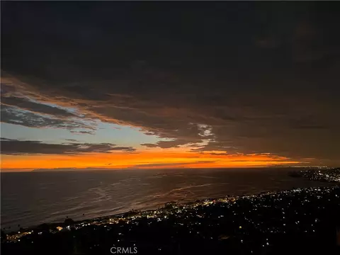 2378 Crestview Dr, Laguna Beach, CA 92651