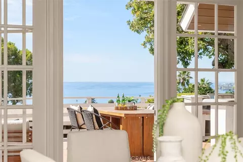 590 Diamond St, Laguna Beach, CA 92651