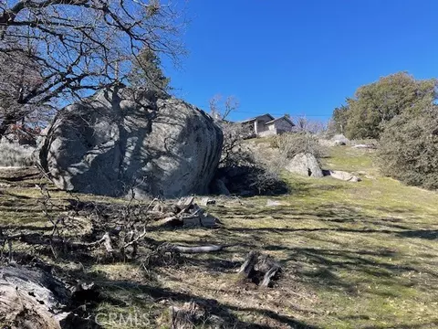 27251 Deertrail, Tehachapi, CA 93561 photo 5