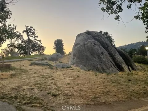 27251 Deertrail, Tehachapi, CA 93561 photo 4