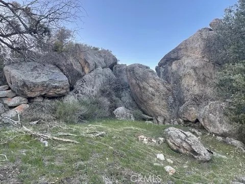 27251 Deertrail, Tehachapi, CA 93561 photo 10