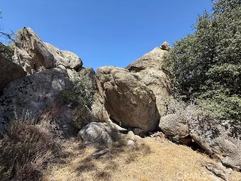 27251 Deertrail, Tehachapi, CA 93561 photo 11