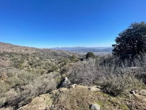 27251 Deertrail, Tehachapi, CA 93561 photo 8