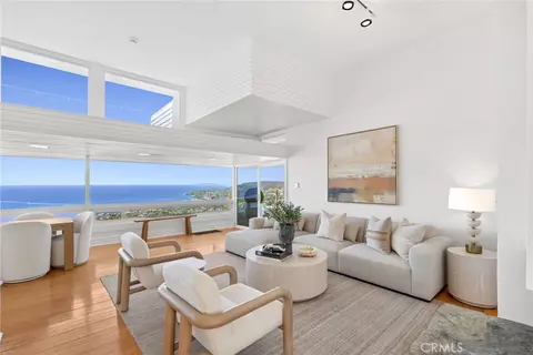 1105 Summit Dr, Laguna Beach, CA 92651