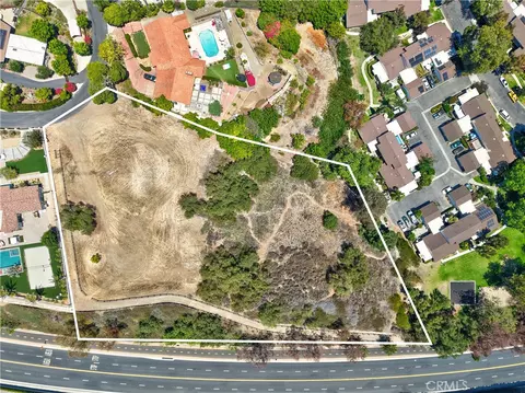 29600 Spotted Bull Ln, San Juan Capistrano, CA 92675