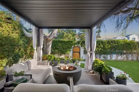 539 Tustin Ave, Newport Beach, CA 92663