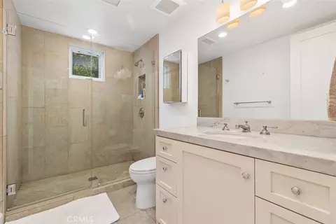 Bath - 802 Summit, Laguna Beach, CA 92651 photo 5 of 6