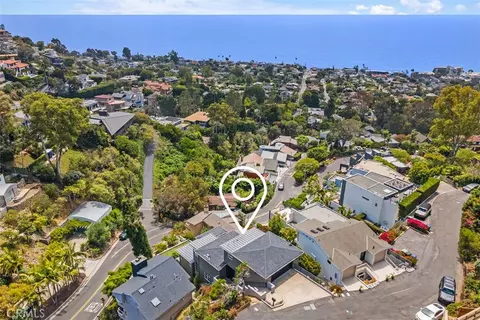 View/Area - 802 Summit, Laguna Beach, CA 92651 photo 8 of 9