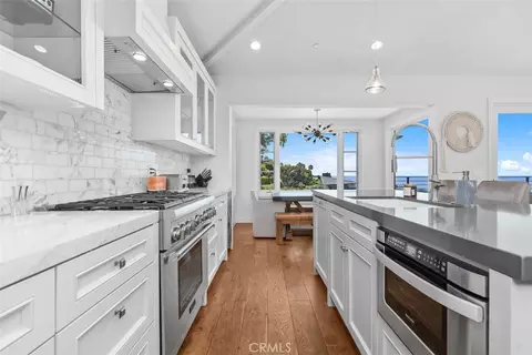 Kitchen - 802 Summit, Laguna Beach, CA 92651 photo 5 of 6