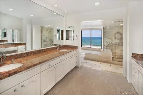 Bath - 4 Breakers, Dana Point, CA 92629 photo 1 of 3