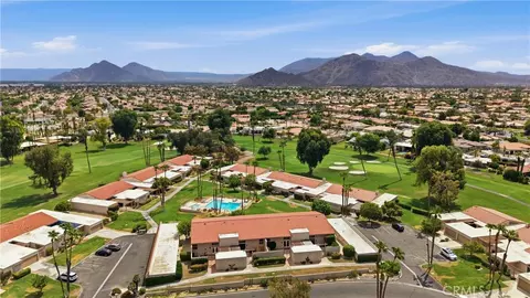 View/Area - 43337 Lacovia Dr, Bermuda Dunes, CA 92203 photo 2 of 9