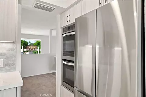 Kitchen - 43337 Lacovia Dr, Bermuda Dunes, CA 92203 photo 5 of 5