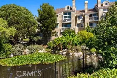 20251 Cape Coral, Huntington Beach, CA 92646